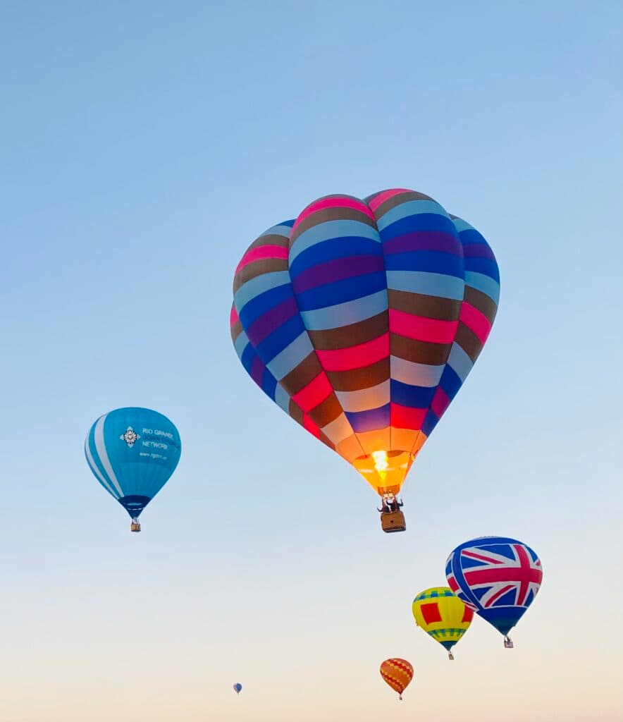 Discovery Mountain image