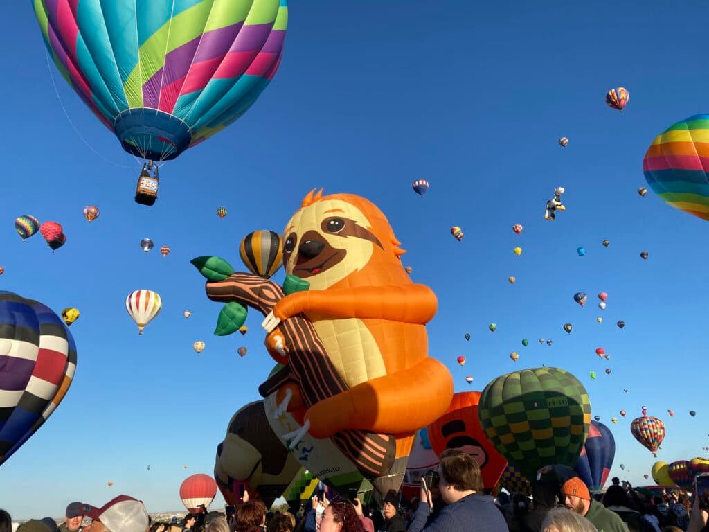 Discovery Mountain image